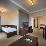 Panorama 4*