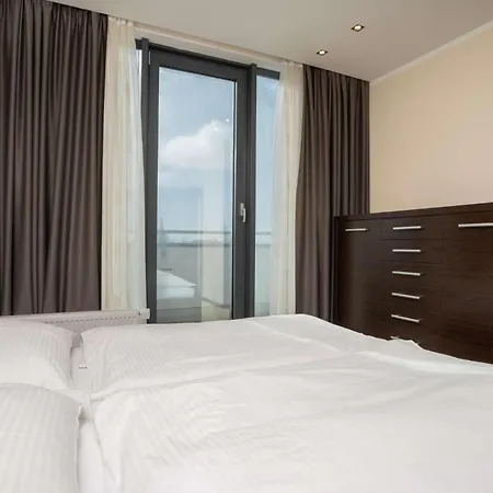 Panorama Hotel 4*