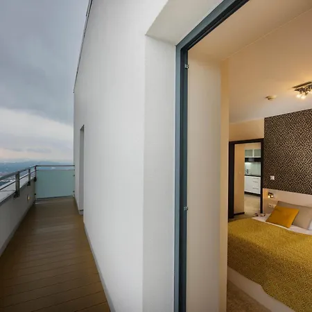 Panorama Hotel 4*