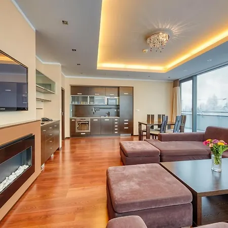 Panorama Hotel 4*